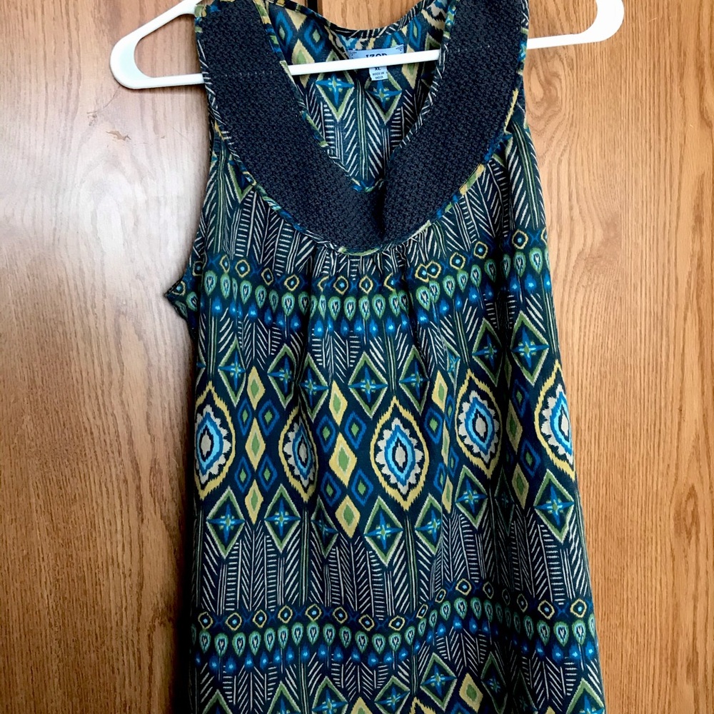 Izod ladies summer top.